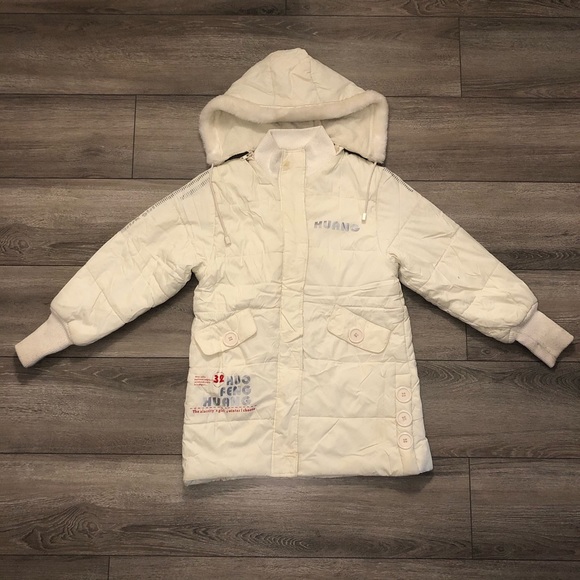 White winter jacket - Picture 1 of 2